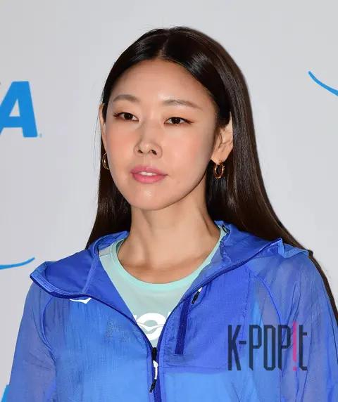 Han Hye-jin — Launch