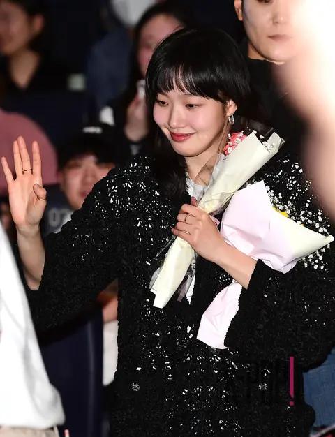 Kim Go-eun — Exhuma Stage Greeting