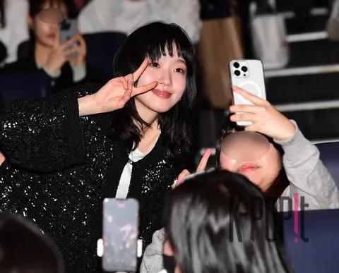 Kim Go-eun — Exhuma Stage Greeting
