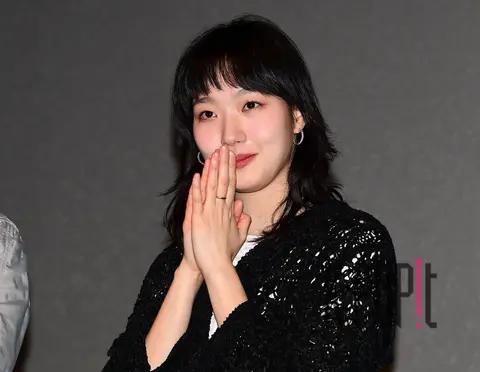 Kim Go-eun — Exhuma Stage Greeting