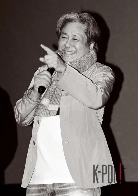 Choi Min-sik — Exhuma Stage Greeting