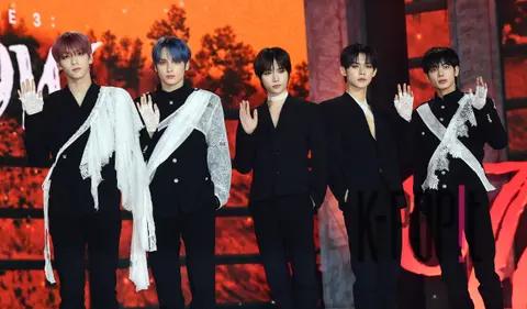 TXT — Showcase