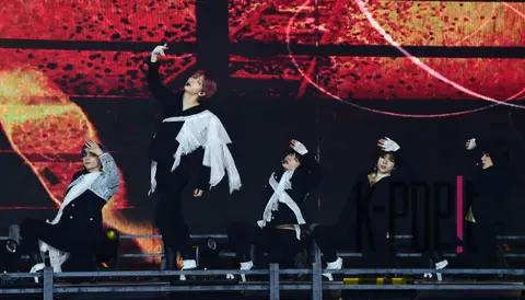 TXT — Showcase