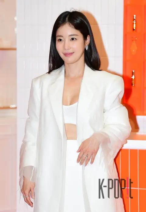 Ki Eun-se — Launch