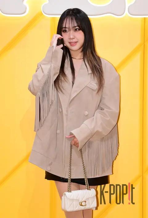 Lee Young-ji — Launch