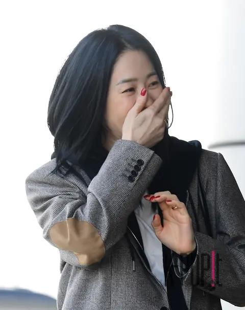 Ko Hyun-jung — Airport
