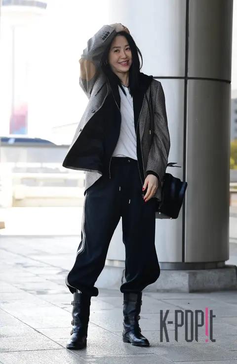 Ko Hyun-jung — Airport