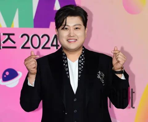 Kim Ho-joong — Trot Music Awards
