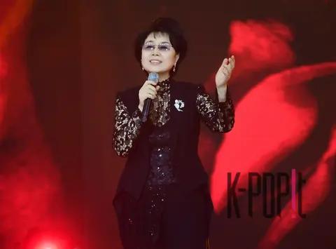 Shim Soo-bong — Trot Music Awards