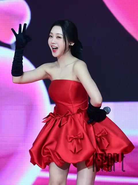 Hong Ji-yoon — Trot Music Awards