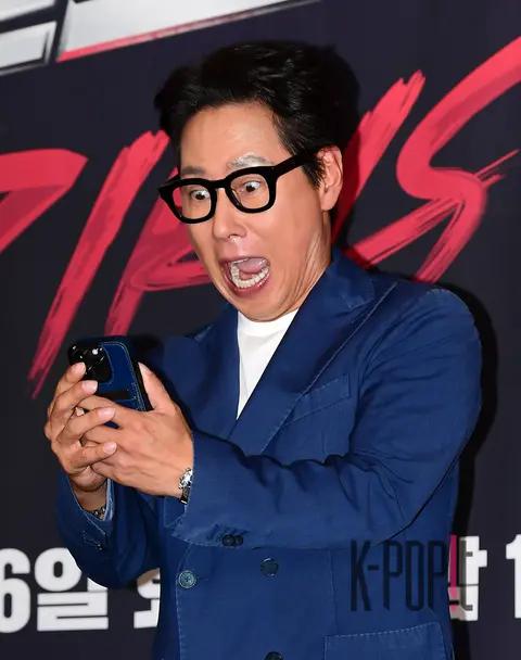 Yoon Jong-shin — Girls on Fire Production Briefing