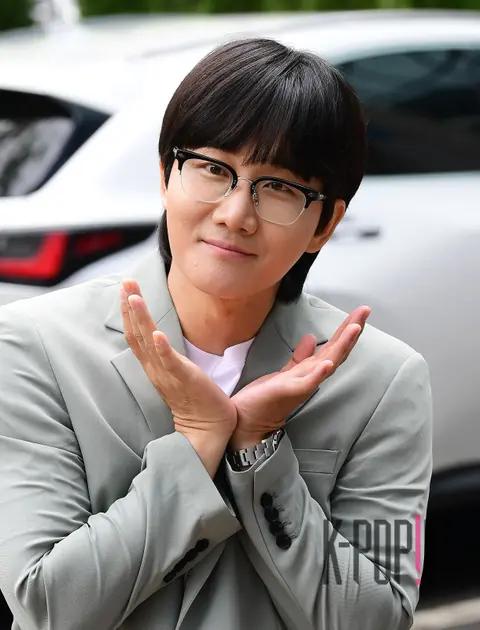 Lee Yong-jin — SYNCHROYOU Arrival