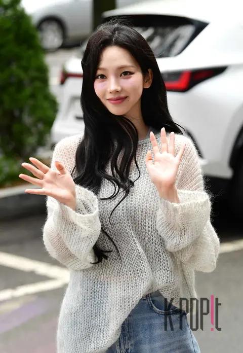 Karina — SYNCHROYOU Arrival