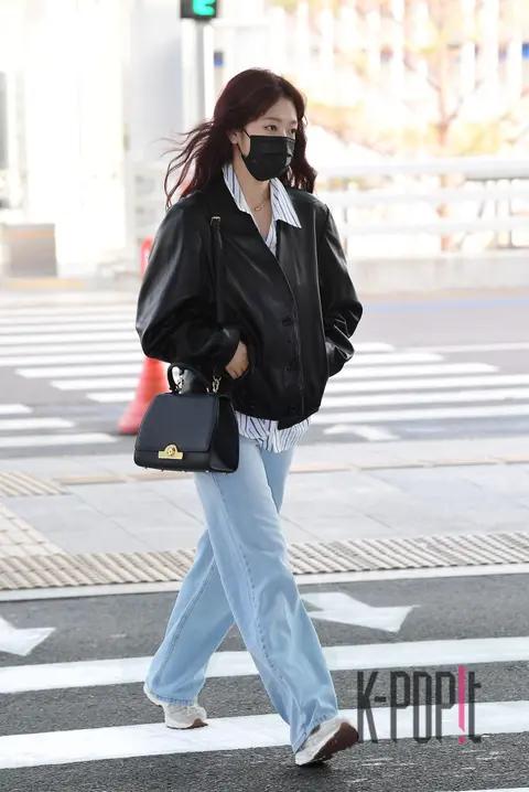 Park Shin-hye — Airport