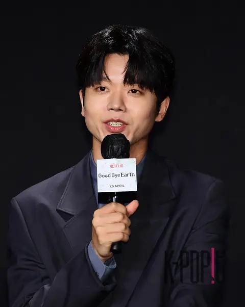 Jeon Sung-woo — Fool at the End of the World Production Briefing