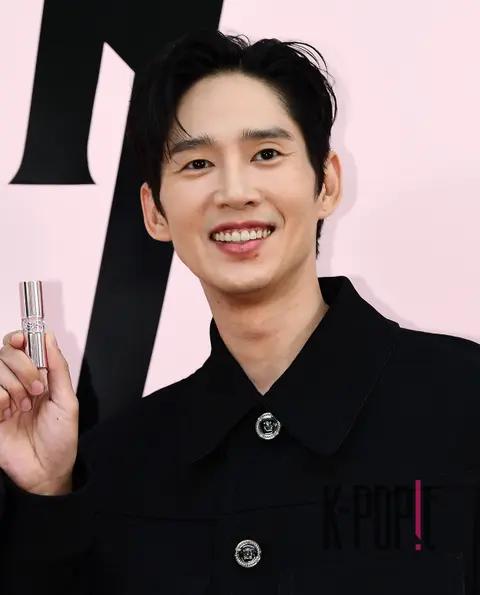 Park Sung-hoon — Launch
