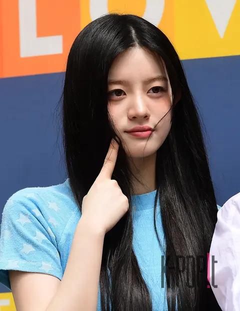 Minju (ILLIT) — Arrival