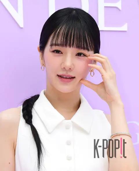 Park Gyu-young — Launch