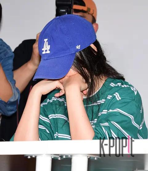 Min Hee-jin — Emergency Press Conference