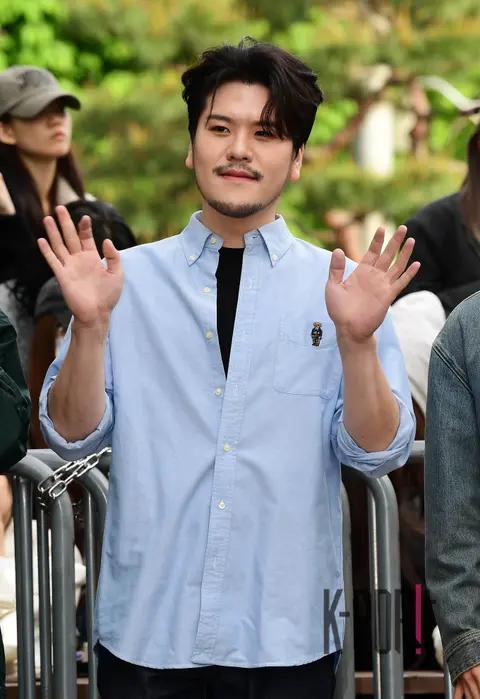 Jung Min-sung (Rapdom) — Music Bank Arrival