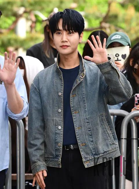 Choi Seong-hun (LA POEM) — Music Bank Arrival