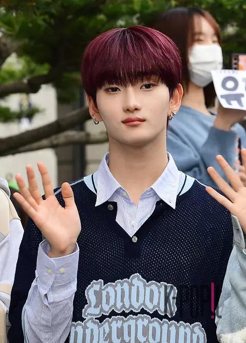 N-Sign Jun-hyuk — Music Bank Arrival