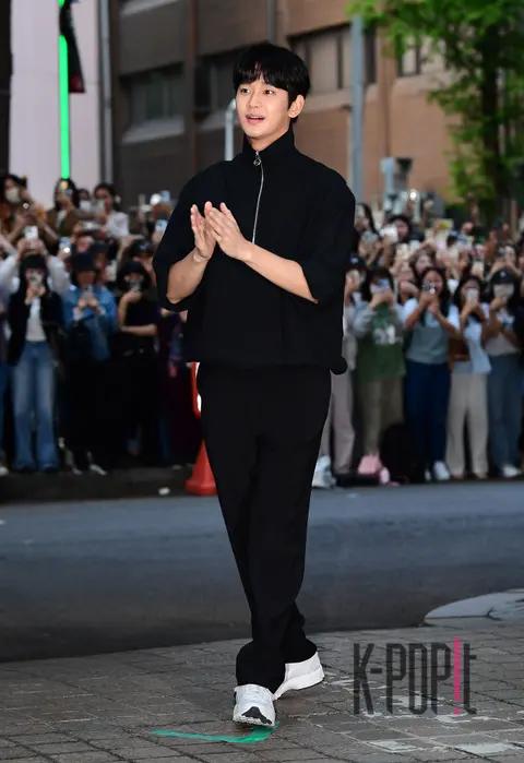 Kim Soo-hyun — Queen of Tears Wrap Party