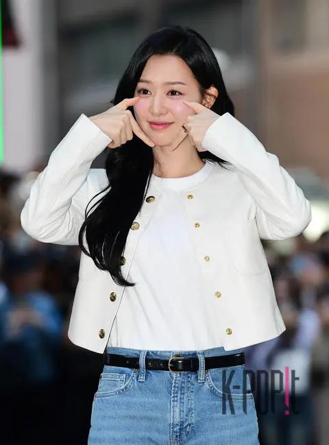 Kim Ji-won — Queen of Tears Wrap Party