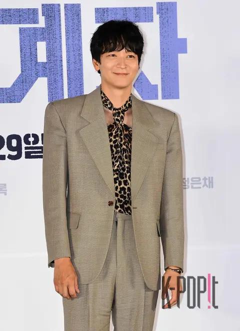 Kang Dong-won — Designer Production Briefing