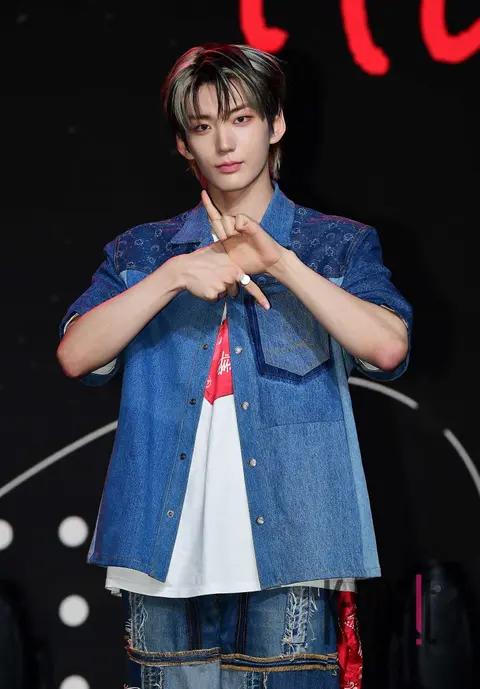 The Kingdom Hwan — Showcase