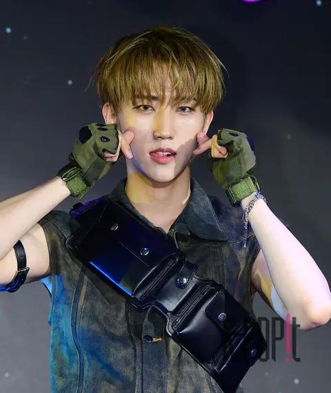 Elast Baek-gyul — Showcase