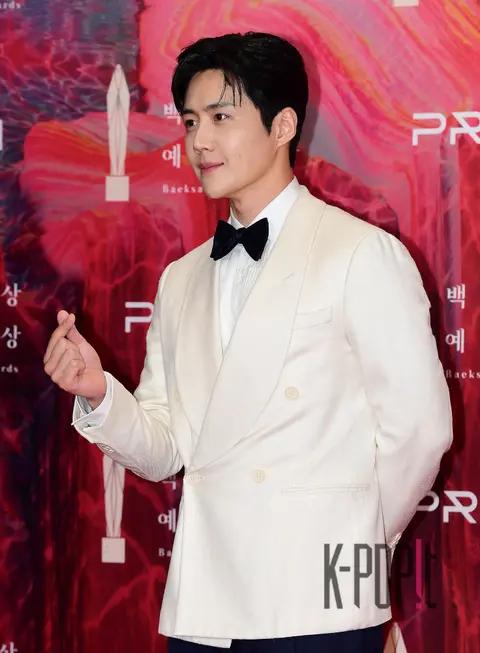 Kim Sun-ho — Baeksang Arts Awards Red Carpet