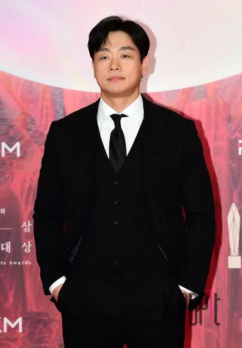 Kim Young-sung — Baeksang Arts Awards Red Carpet