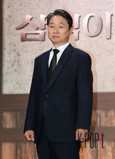 Ju Jin-mo — Samshik's Uncle Production Briefing