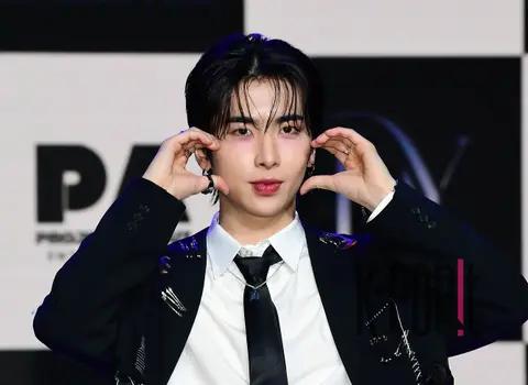 Lee Dong-yeol — Showcase