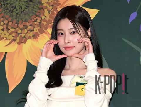 Kang Hye-won — Brand Customer Loyalty Awards Red Carpet