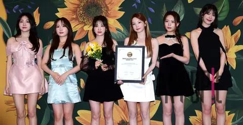 Rocket Punch — Brand Customer Loyalty Awards Red Carpet