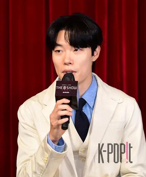 Ryu Jun-yeol — The Eight Show Production Briefing