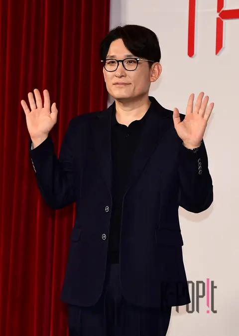 Director Han Jaelim — The Eight Show Production Briefing