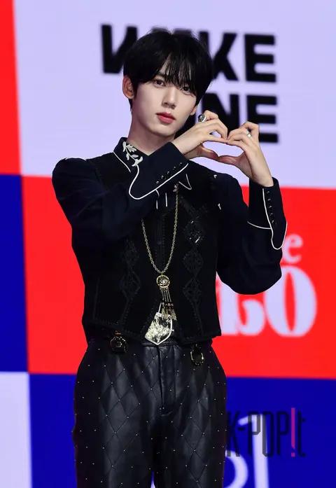 Han Yujin (ZEROBASEONE) — Showcase