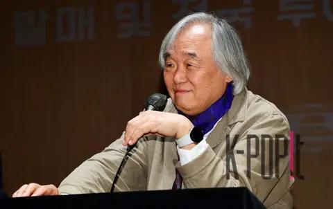 Baek Kun-woo — Press Conference