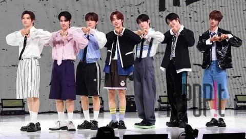 NesGi — Showcase Debut