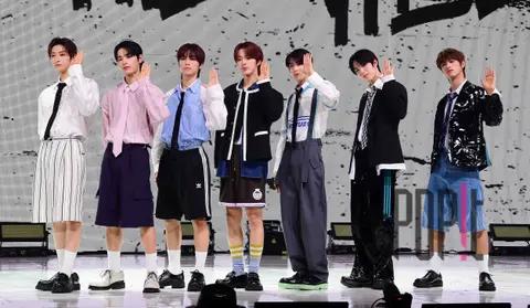 NesGi — Showcase Debut