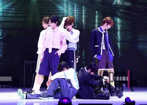 NesGi — Showcase Debut