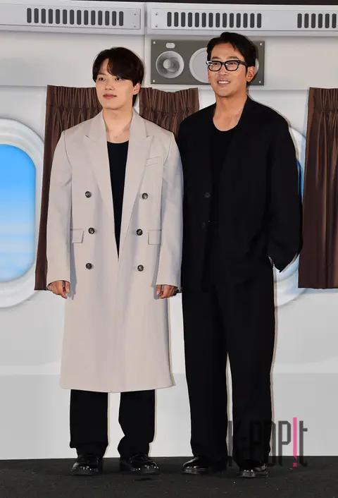 Yeo Jin-goo, Ha Jung-woo — Hijacking Production Briefing