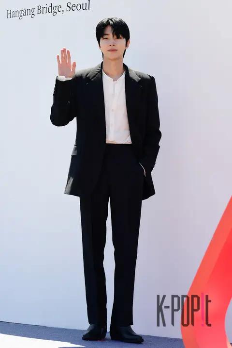 Hwang In-youp — Launch