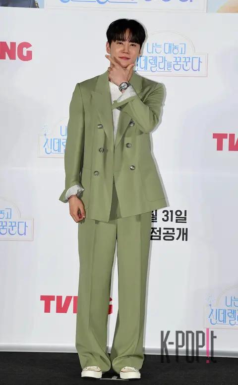 Lee Jun-young — I Openly Dreamed of Cinderella Production Briefing