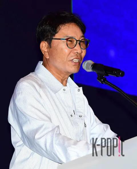 Lee Soo-man — Speech