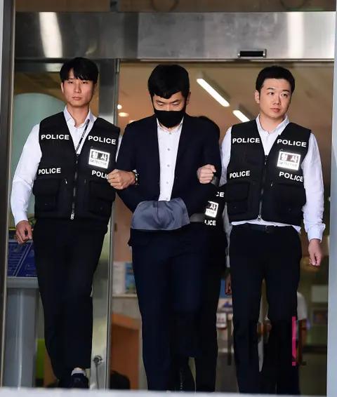 Kim Ho-joong (Representative) — Prosecution Referral