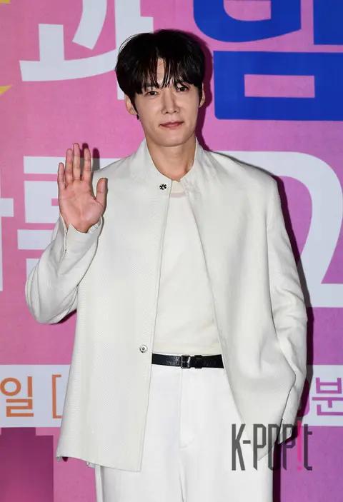 Choi Jin-hyuk — She Is Different Day and Night Production Briefing